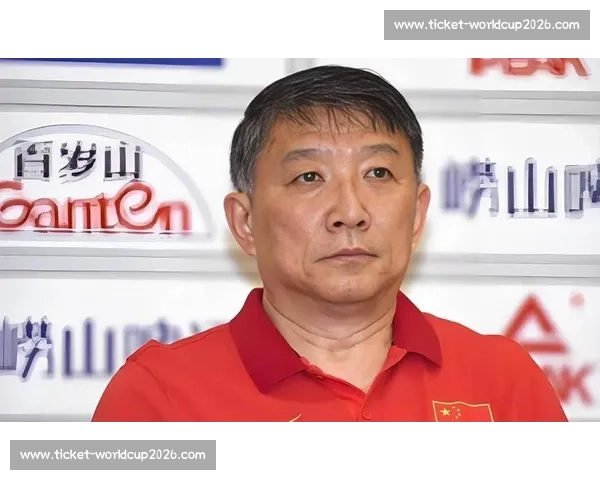 宫鲁鸣挥泪斩李梦！铁腕治军掀女篮变革，球迷：早该如此